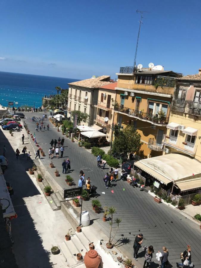 مبيت وإفطار تروبيا Terrazzo Del Borgo المظهر الخارجي الصورة